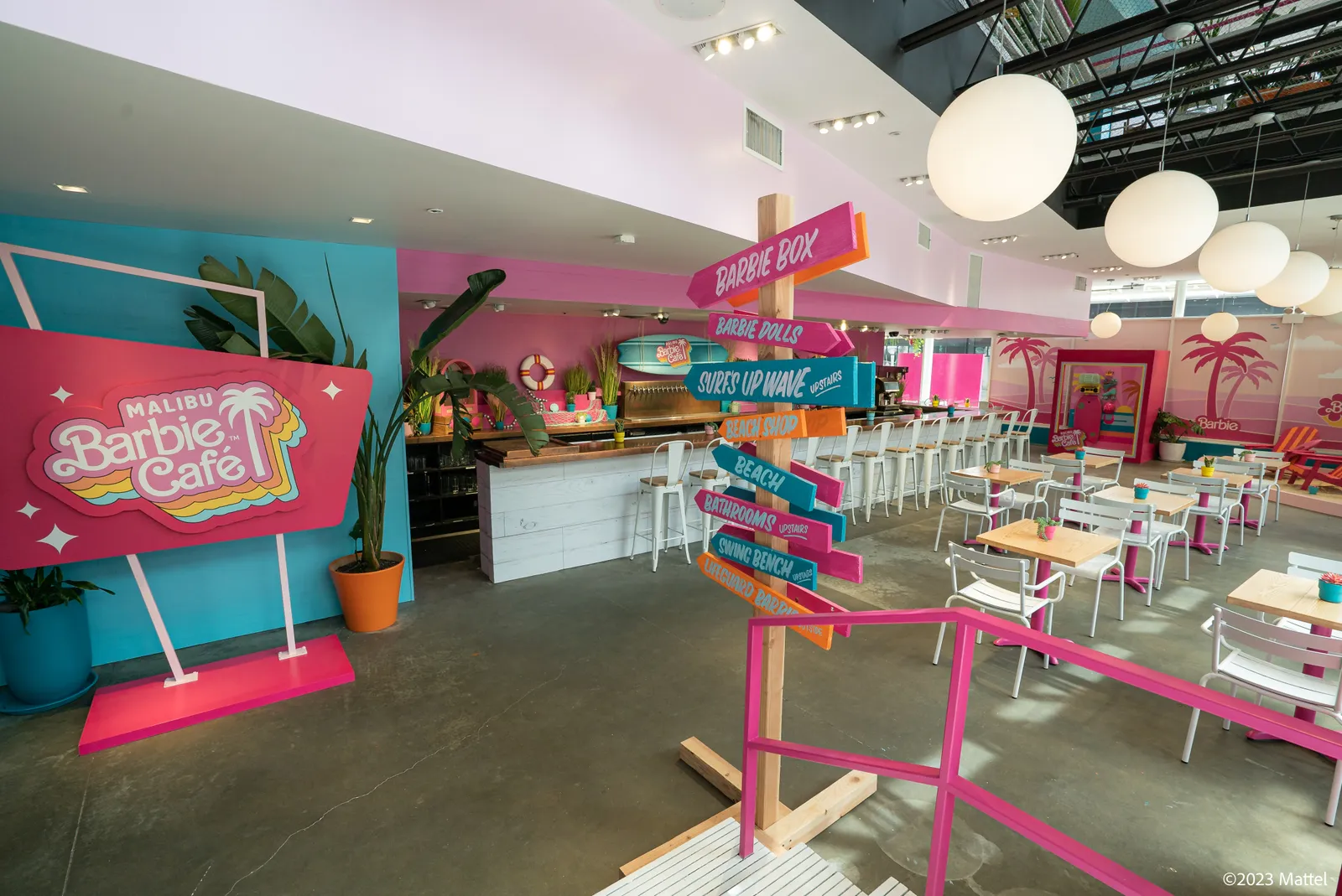 Barbie Cafe
